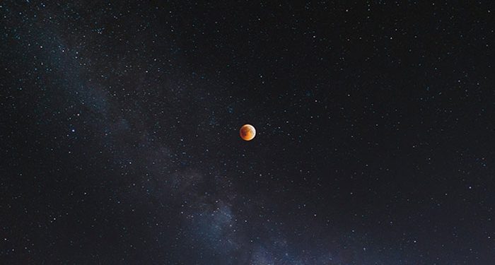 Mars To Be Close To Earth This Month, and Won’t Be This Close Again Until 2035