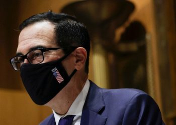 Mnuchin Says New Stimulus Checks Will Reach the Hands of Americans Next Week