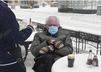 Schoolteacher Who Made Mittens for Bernie Sanders Declines to Make Another for Others