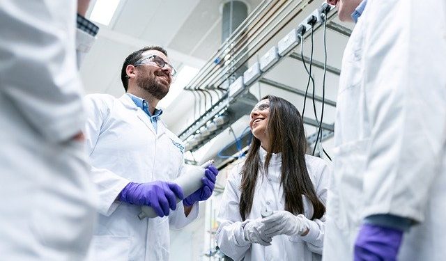 WHO Experts Are in China to Investigate the COVID-19 Pandemic in the Wuhan Lab